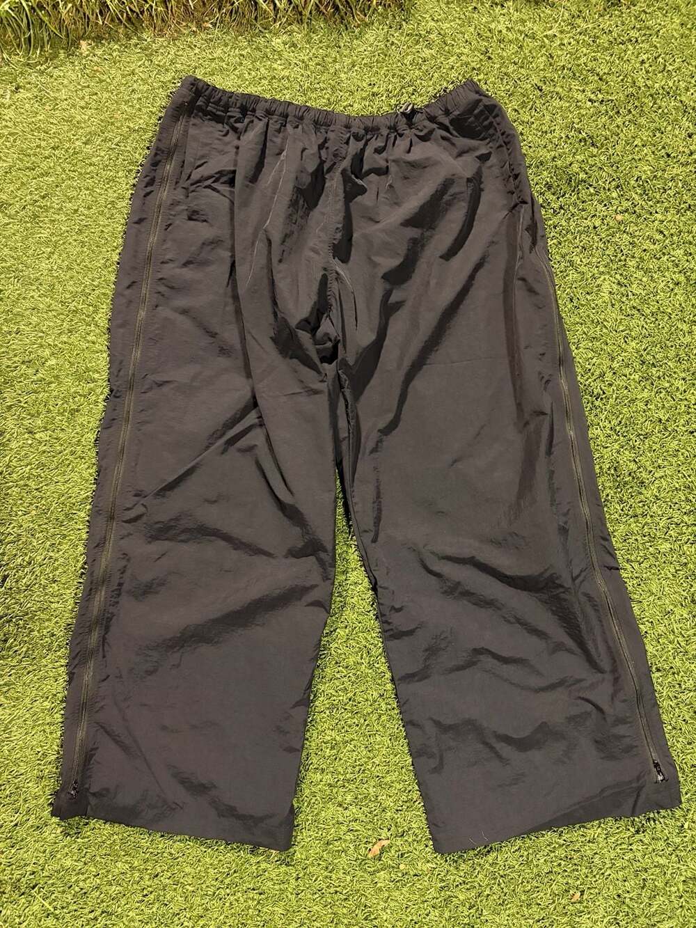 Hidden Sea Black Nylon Track Pants Size 2XL With Side Zippers
